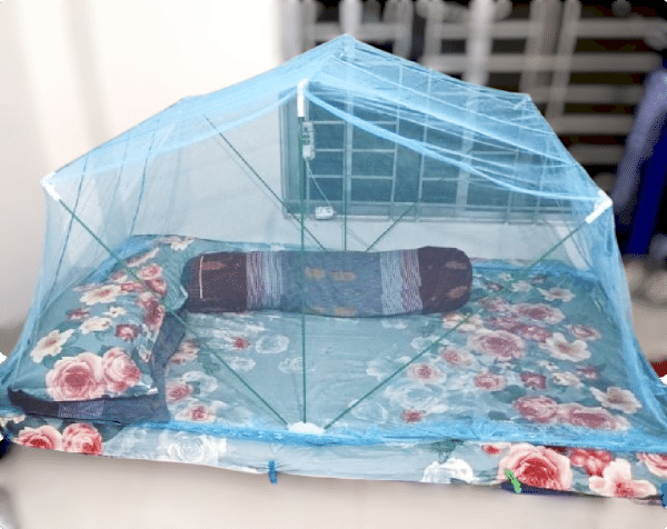 Folding Portable Mosquito net For adult 2 person 4x7 Feet Size - Image 3